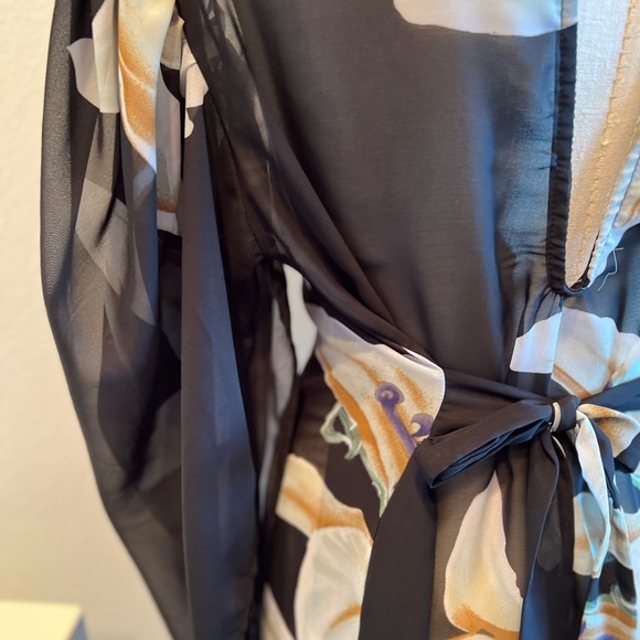 Va Va Voom sheer floral black art dress open back hi neck cape sleeve - Picture 16 of 16